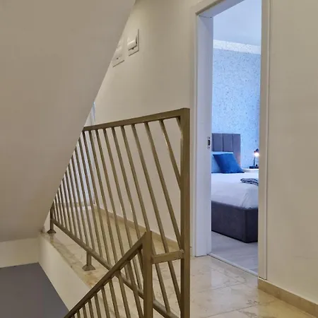 геновева Apartment *