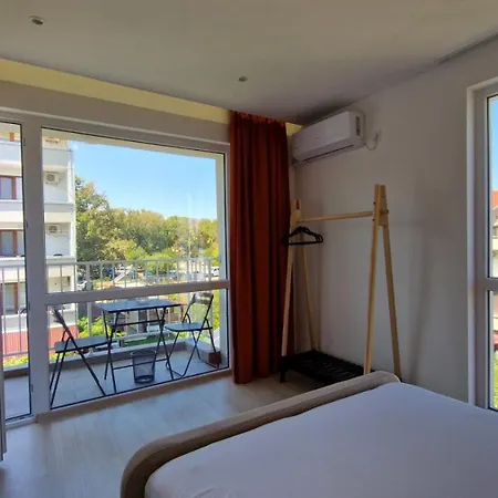 геновева Appartamento Kiten (Burgas)
